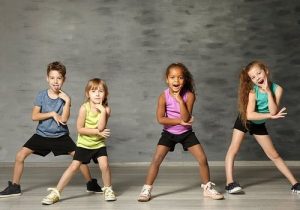 group-img-02